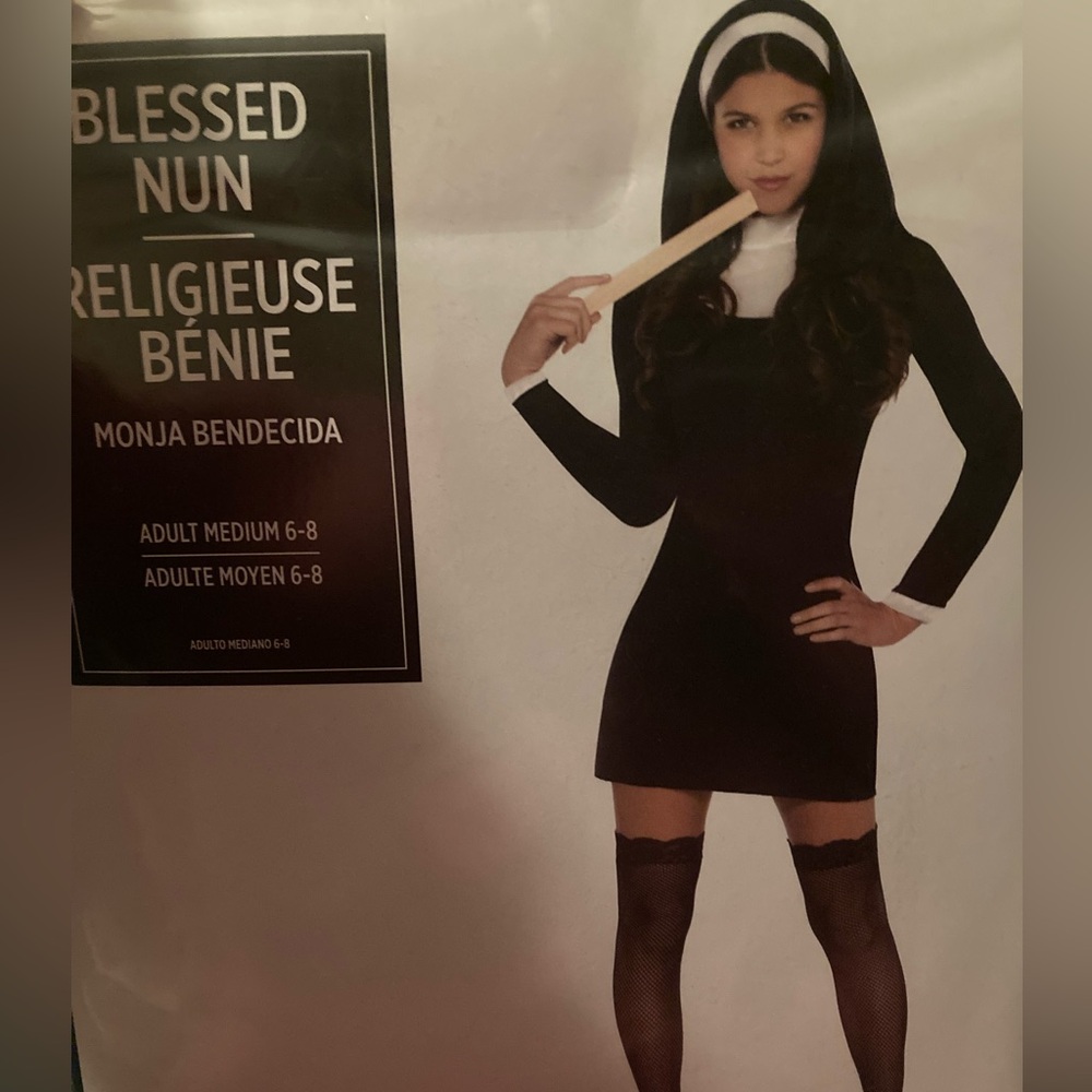 Sexy Cosplay Nun Halloween Costume Adult Women’s Med 6/8, Halloween Dress, NEW - Picture 3 of 4